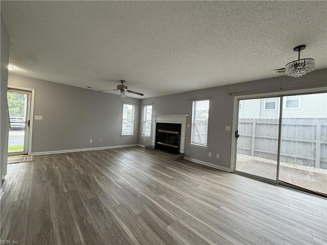 Photo - 5608 Tourmaline Ct