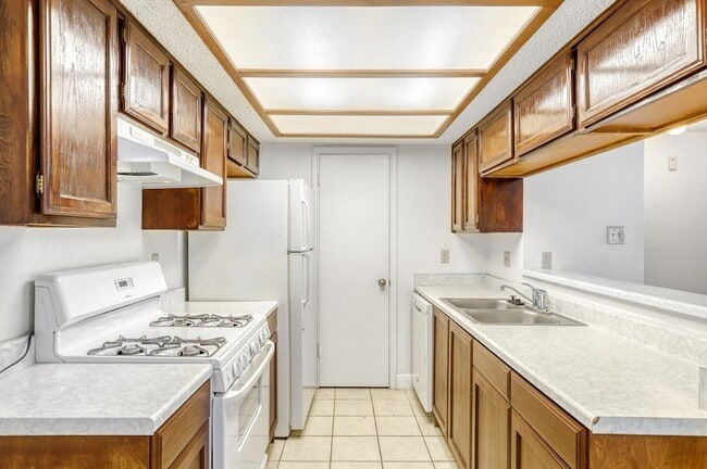 Photo - 7806 Chimayo Cove Unit B