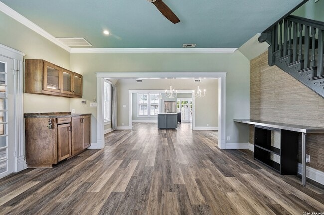 Photo - 202 W Woodlawn Ave