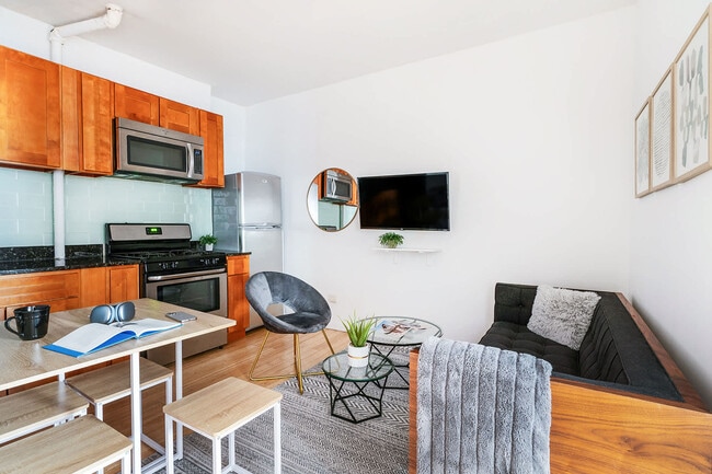 Building Photo - 122 E 102nd St Unit FL1-ID1021896P