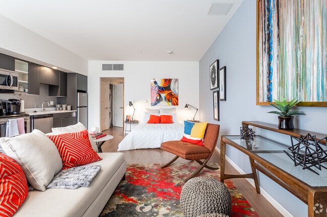 Studio, 1BA - E3 Apartments