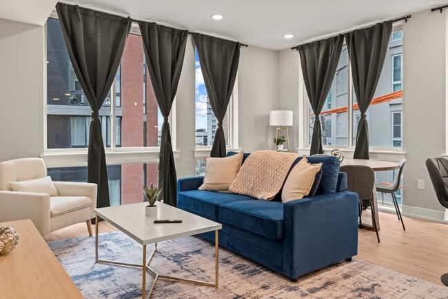 Building Photo - 916 N Delaware Ave Unit ID1055898P