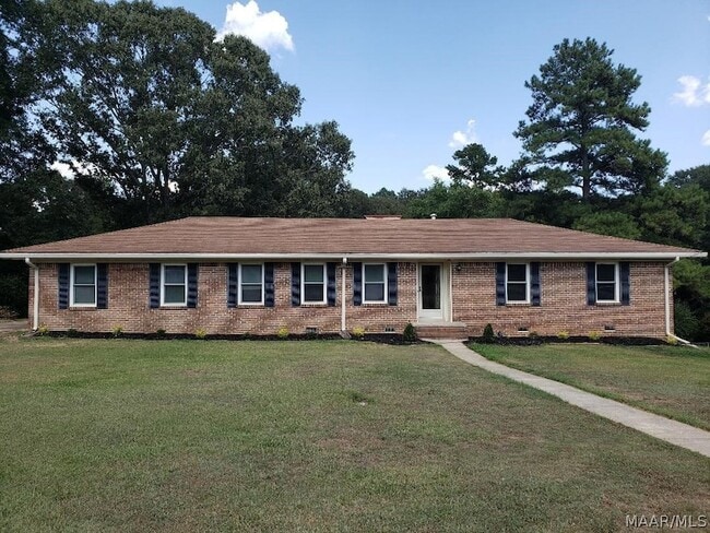 Building Photo - 1203 Oates Rd