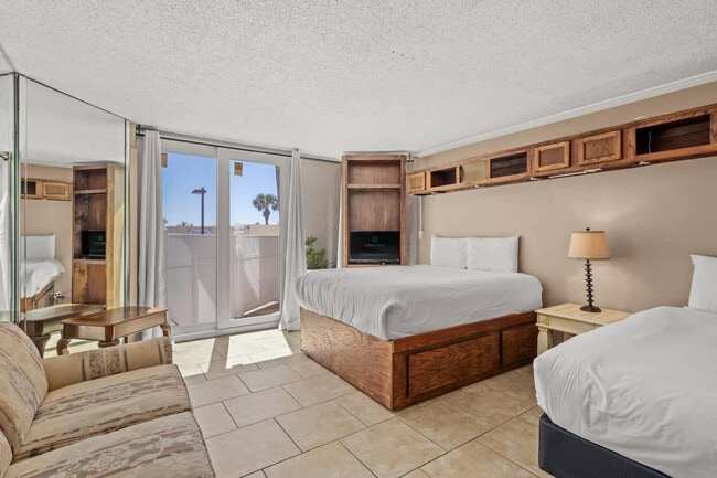 Photo - 8817 S Thomas Dr Unit SI ID1354907P