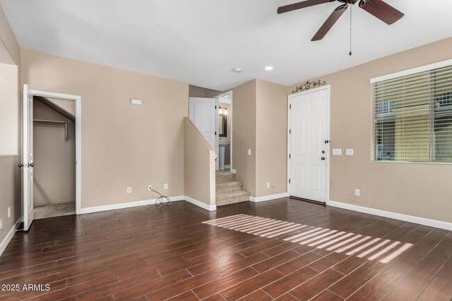 Photo - 1705 E Joseph Way