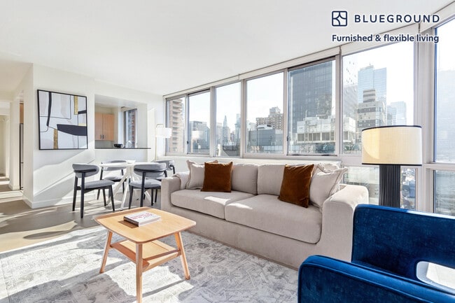 Photo - 561 10th Ave Unit FL31-ID2086