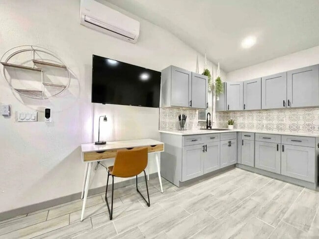 Photo - 1221 Corbett Ln Unit ID1094190P