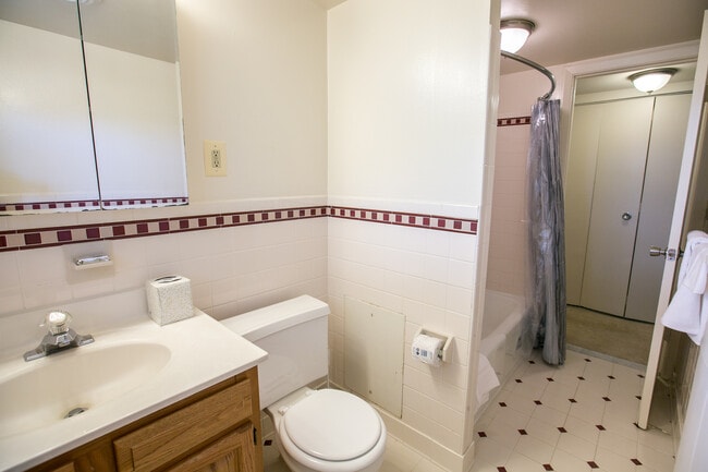 Photo - Briarcliff East Apartments