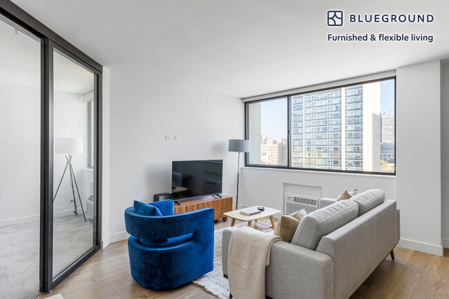 Building Photo - 2625 N Clark St Unit FL10-ID1361