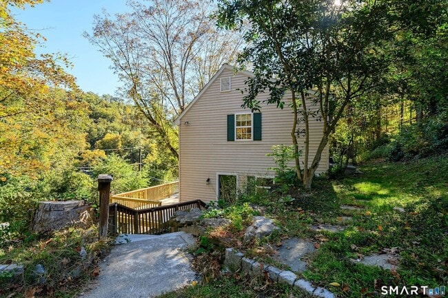 Photo - 54 Farview Dr