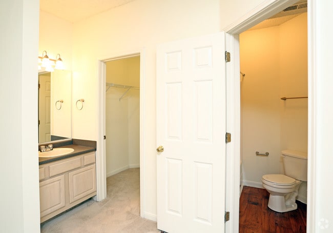 Bathroom - Steeplechase on Maple