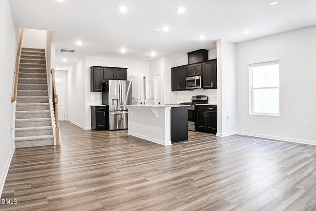 Photo - 225 Peebles Dr