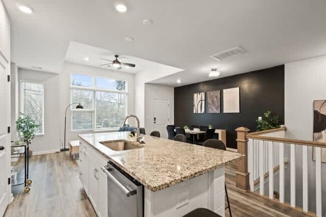 Photo - 2033 Statesville Ave Unit ID1093329P