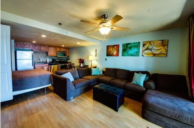 Photo - 624 McCall Ave Unit SI ID1492772P