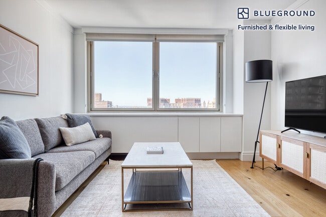 Building Photo - 201 East 86th St Unit SI FL30-ID655