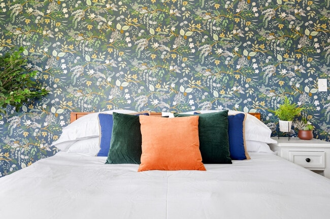 Photo - 30 W Burlington Ave Unit ID1026692P