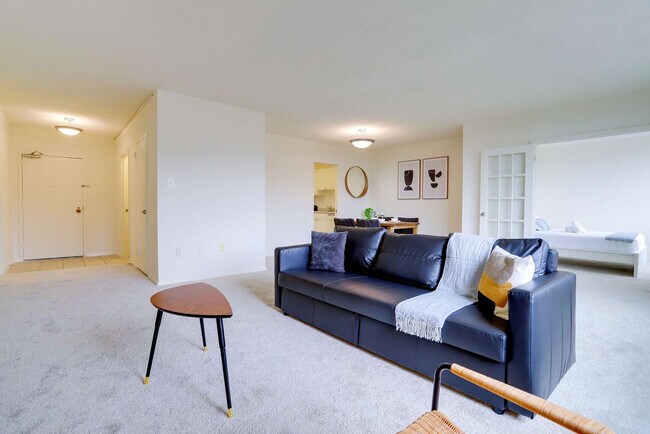 Photo - 1600 S Eads St Unit FL10-ID1022416P