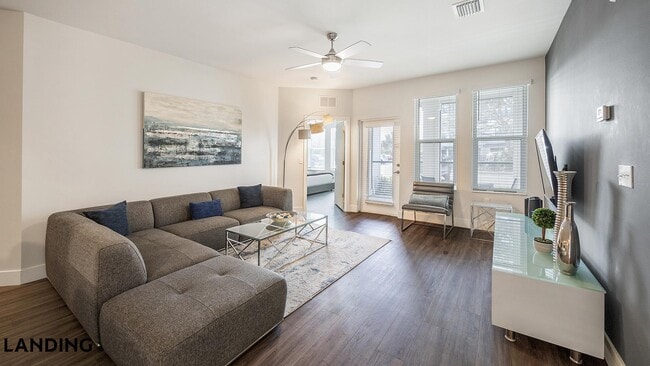 Building Photo - 4950 W Prescott St Unit 5116