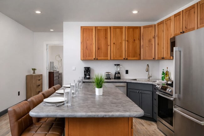 Photo - 217 S Badger Ave Unit SI ID1387451P