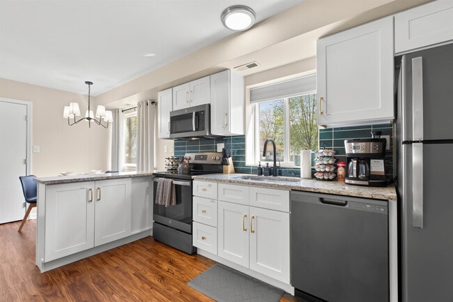 Photo - 18451 Sharon Ln Unit ID1032337P