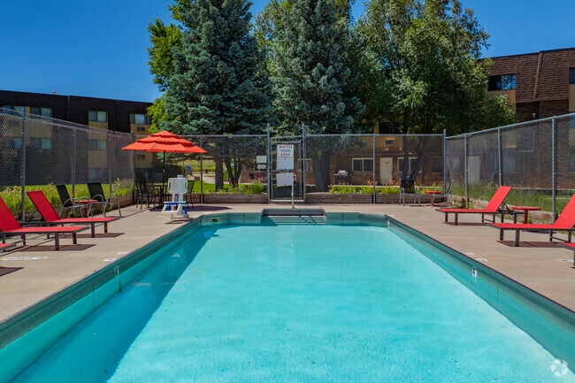 Interior Photo - Foxhill