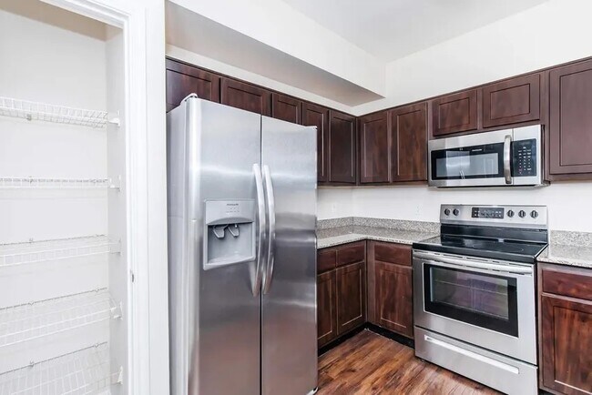 Photo - Clearpoint Crossing Residences