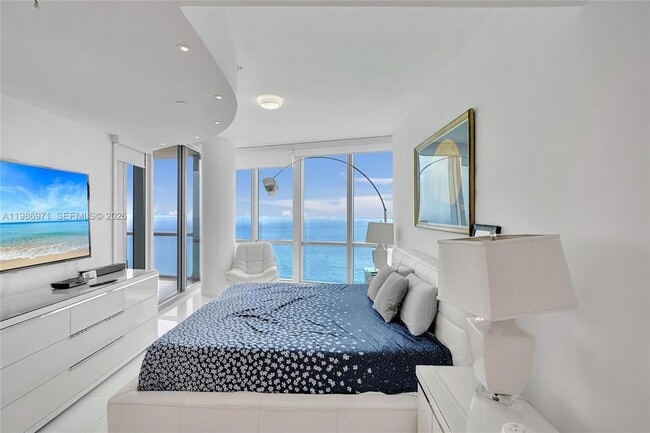 Photo - 17121 Collins Ave Unit 3206