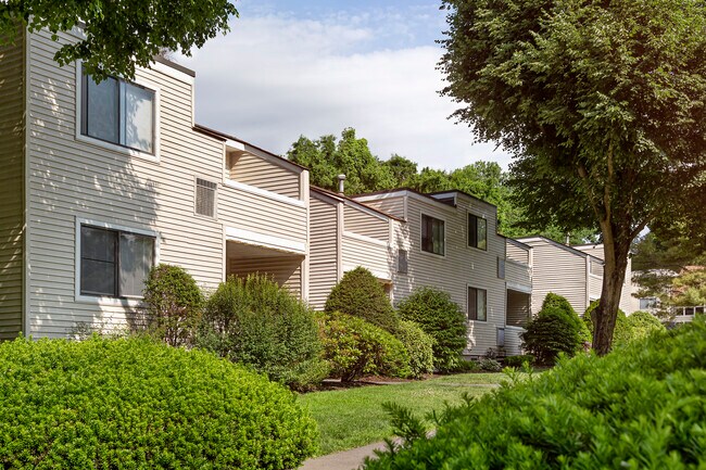 Building Photo - Sprucewood Apartments