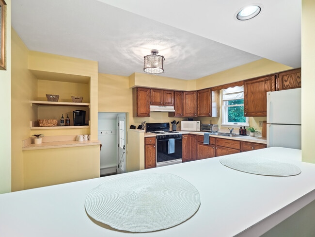 Photo - 681 Washington St Unit ID1272058P