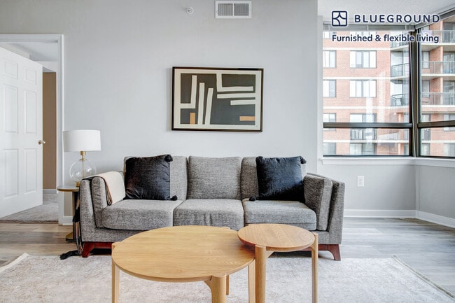 Photo - 901 15th St S Unit FL8-ID372