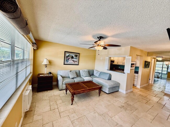 Photo - 159 Sussex H