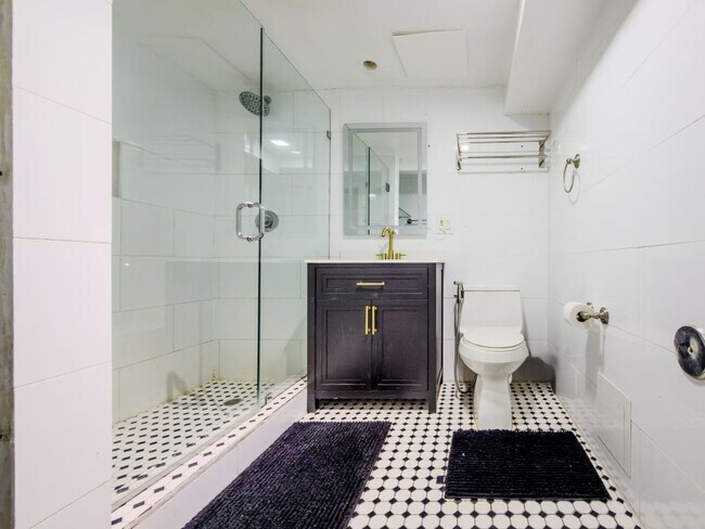 Photo - 420 Collins Ct Unit SI ID1573165P