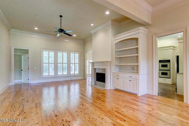 Photo - 143 Sonnett Cir