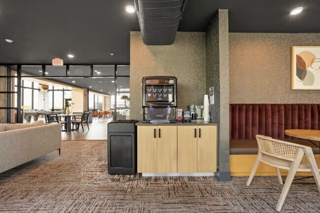 Photo - 421 N Pennsylvania St Unit SI ID1312585P