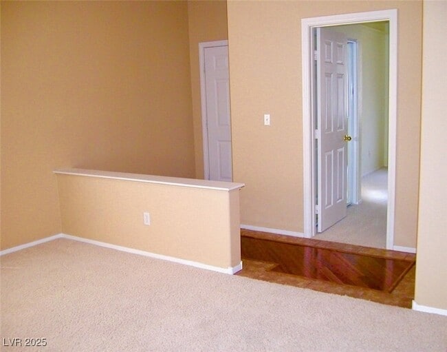 Photo - 2271 Surrey Meadows Ave