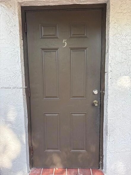 Photo - 3920 Woodside Dr Unit 5