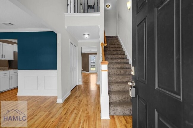 Photo - 721 Highgrove Ct