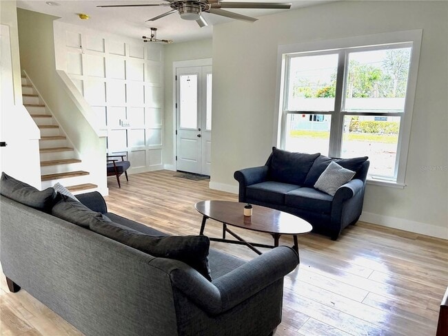 Photo - 14733 Sunset Dr