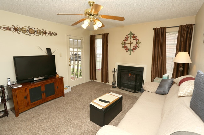 A1- 1 Bedroom 1 Bath Small - Quail Creek Apartments and Duplexes