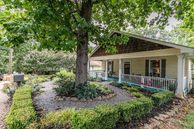 Photo - 1084 Sanders Ave SE Unit ID1261327P