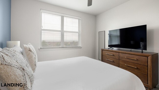 Photo - 255 Williamsburg Pkwy Unit K308