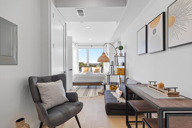 Photo - 1726 H St NE Unit ID1037751P