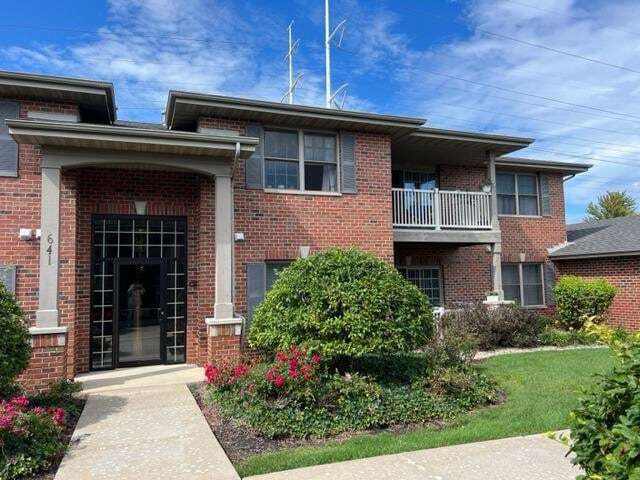 Photo - 641 Cambridge Ct Unit 2B