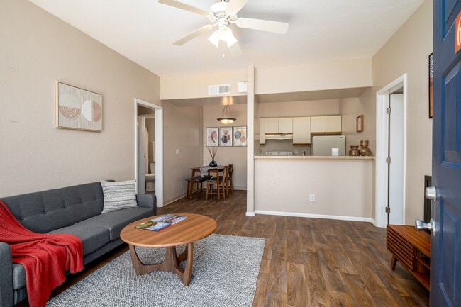 Photo - Springhill Apartments