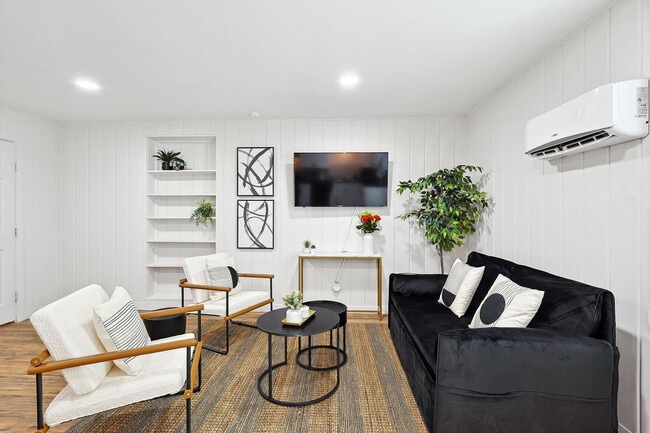 Photo - 329 Blandin St Unit SI ID1514792P