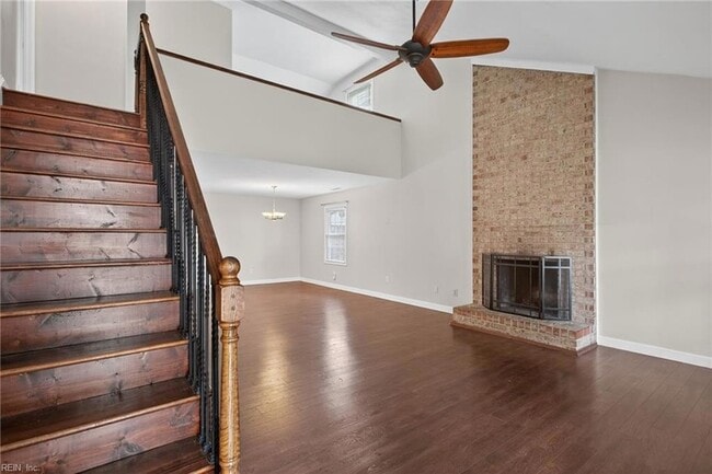 Photo - 5677 Rushmere Dr