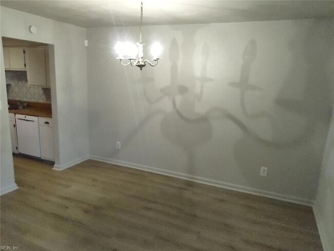 Photo - 6080 Camellia Dr