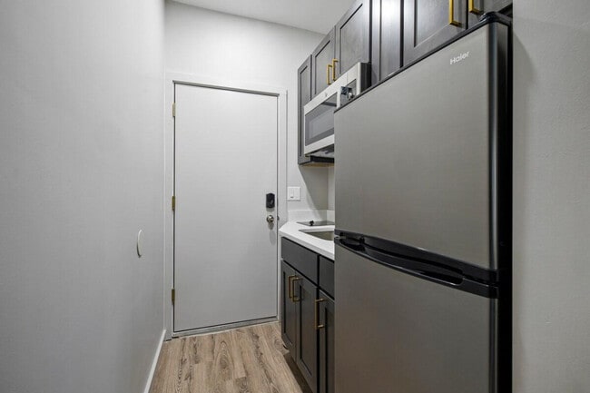 Photo - 154 NY-211 Unit ID1056805P