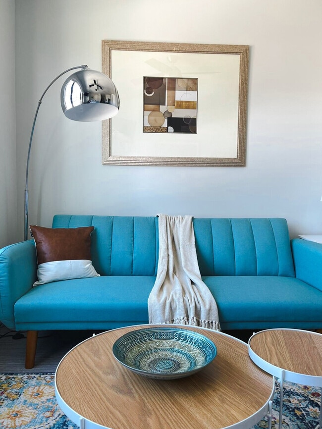 Photo - 2530 University Ave Unit ID1036851P