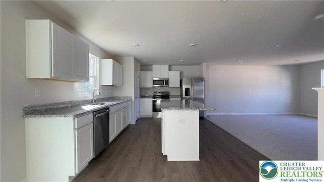 Photo - 2719 Barnes Ct